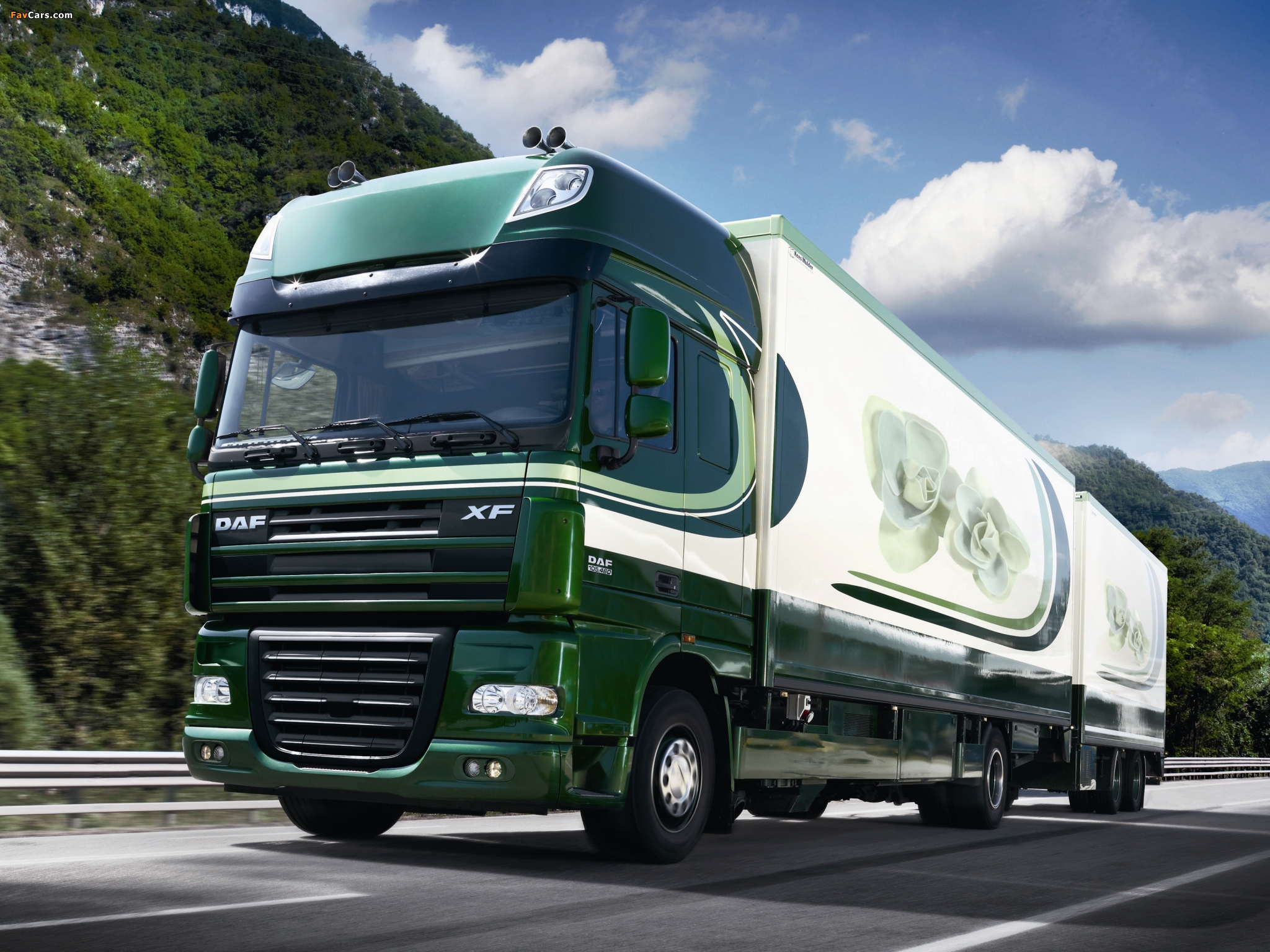 Images of DAF XF105 4x2 FA Super Space Cab 2006–12 (2048 x 1536)