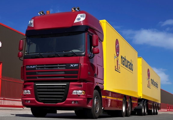 DAF XF105 6x2 FAS Super Space Cab 2006–12 wallpapers
