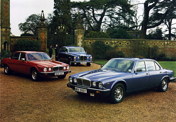 Pictures of Daimler Double Six & Sovereign & DS420 1979