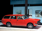 Photos of Datsun 610 Wagon 1971–73
