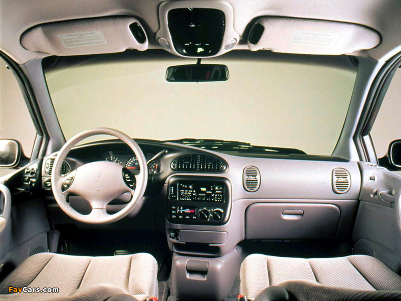 Dodge Grand Caravan 1995–2000 photos (800 x 600)