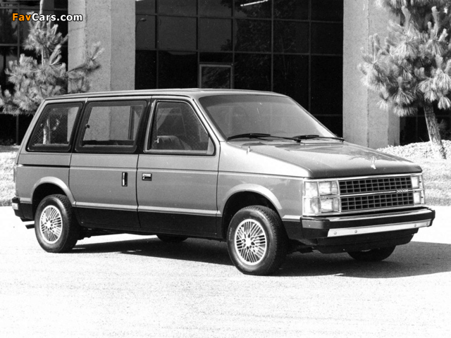 Photos of Dodge Caravan 1984–87 (640 x 480)
