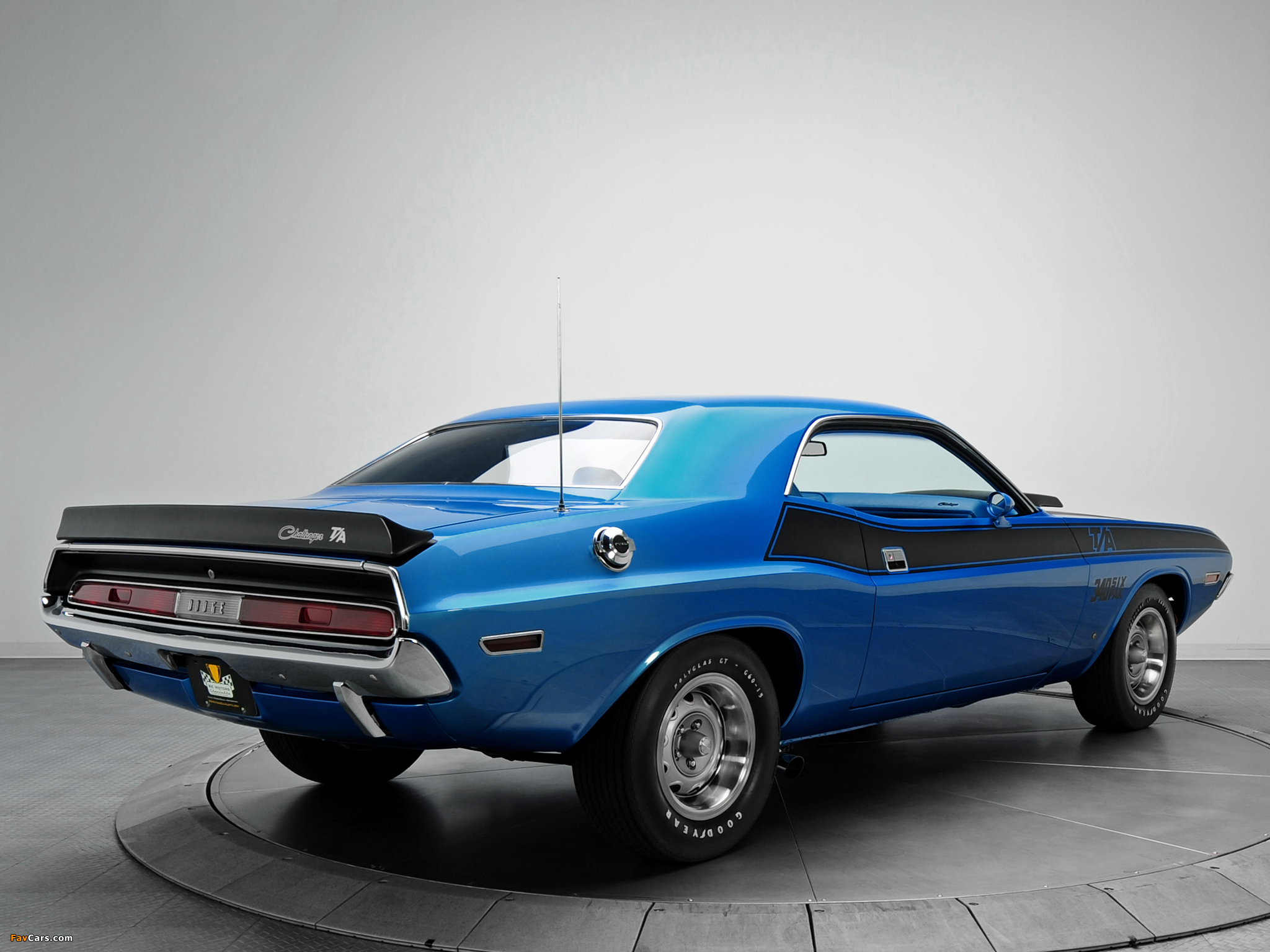 Dodge Challenger T/A 340 Six Pack 1970 pictures (2048 x 1536)