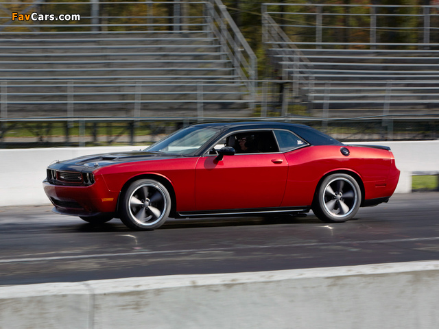 Photos of Dodge Challenger R/T Scat Package 3 (LC) 2014 (640 x 480)