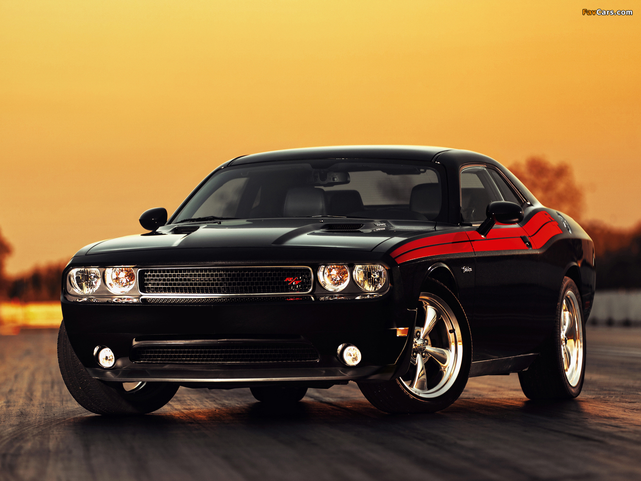 Dodge Challenger R/T Classic (LC) 2010 wallpapers (1280 x 960)
