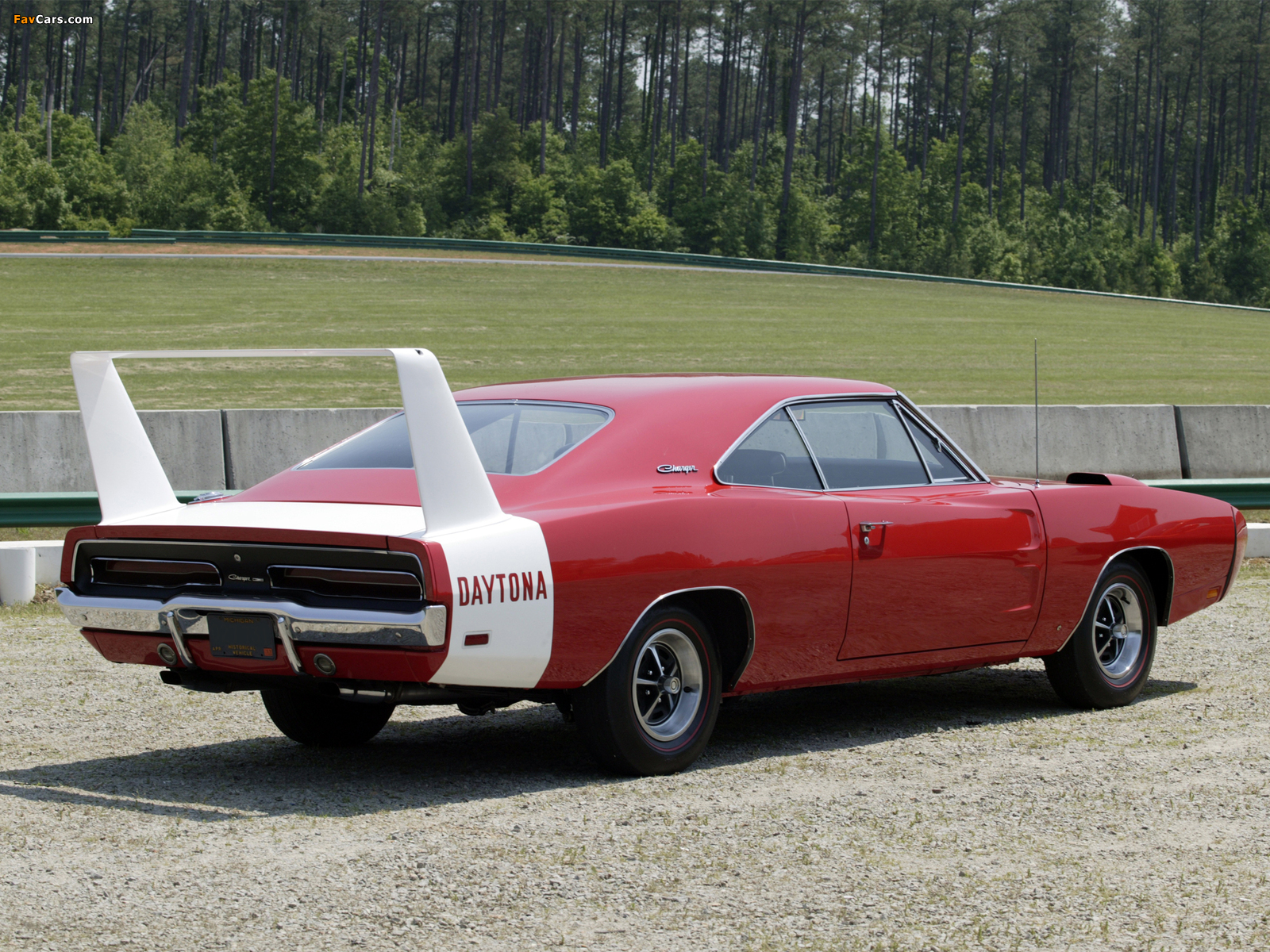 Dodge Charger Daytona 1969 pictures (1600 x 1200)