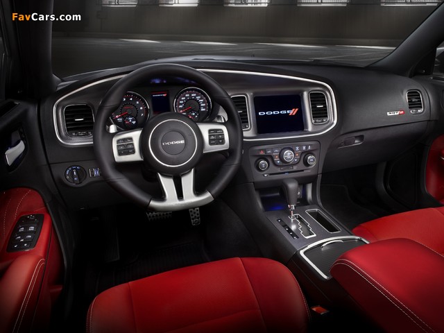 Dodge Charger SRT8 2011 pictures (640 x 480)