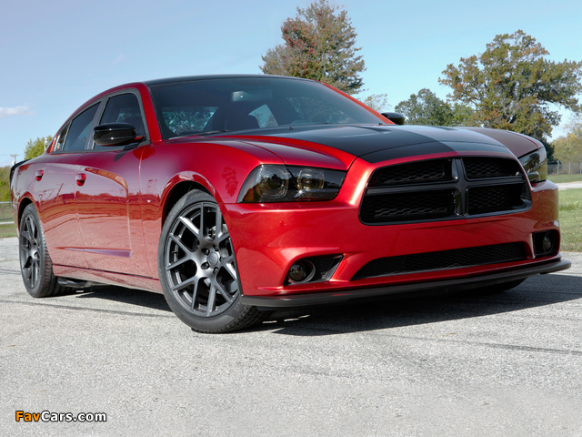 Photos of Dodge Charger R/T Scat Package 3 2014 (640 x 480)
