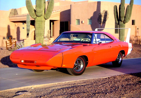 Pictures of Dodge Charger Daytona 1969