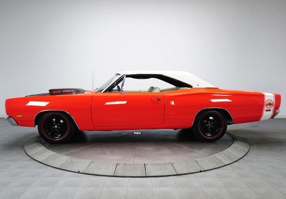 Images of Dodge Coronet Super Bee 440 Six Pack Hardtop Coupe (WM23) 1969