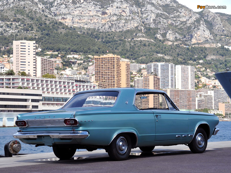 Pictures of Dodge Dart GT Hardtop Coupe (L42) 1965 (800 x 600)