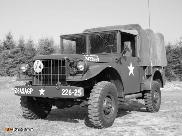 Photos of Dodge M37 Military Truck (T245) 1951–68 (640 x 480)