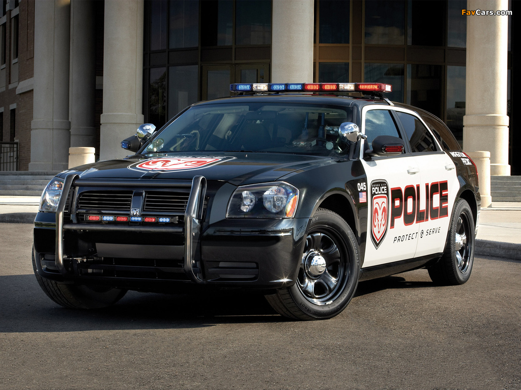 Dodge Magnum Police Car 2005–08 images (1024 x 768)