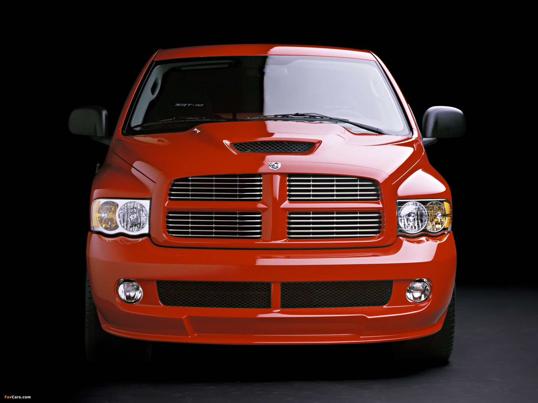 Dodge Ram SRT10 2004–06 wallpapers (2048 x 1536)