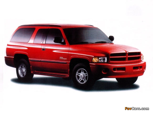 Dodge Ramcharger 1999–2001 photos (640 x 480)