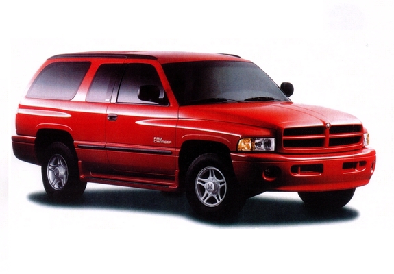 Dodge Ramcharger 1999–2001 photos