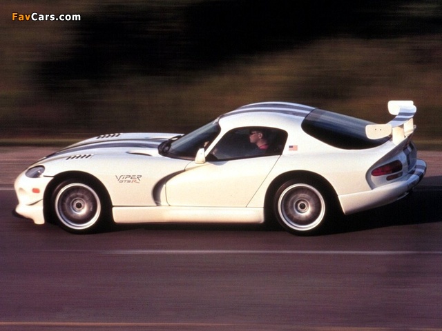 Pictures of Dodge Viper GTS-R GT2 Championship Edition 1998 (640 x 480)