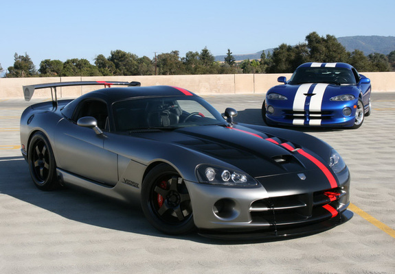 Pictures of Dodge Viper