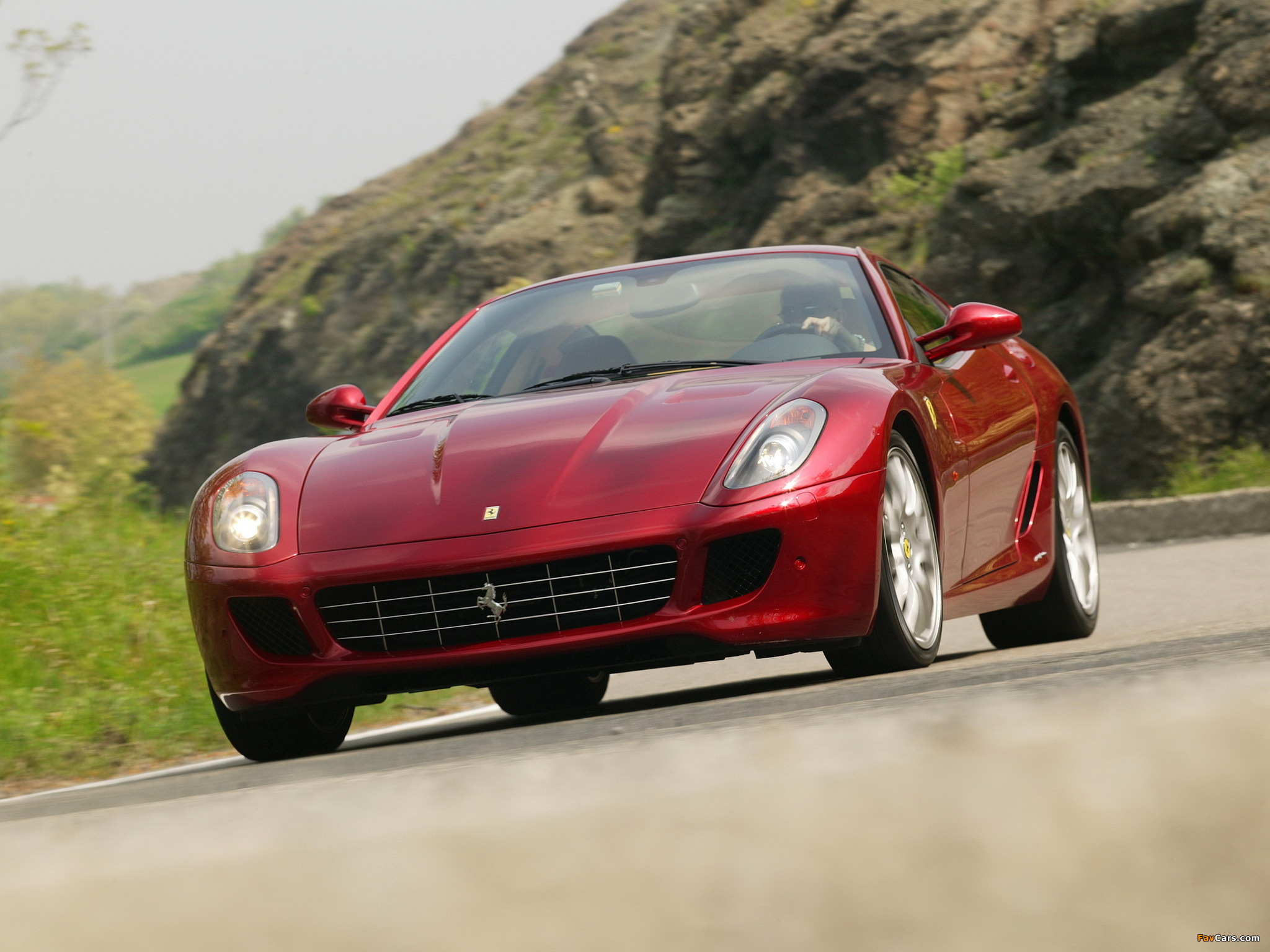 красный автомобиль Ferrari 599 GTB Fiorano скачать