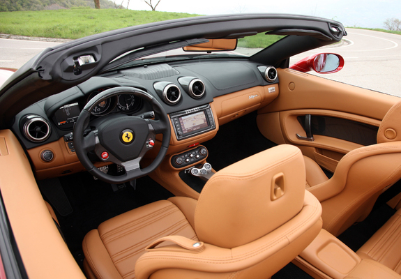 Photos of Ferrari California 30 2012