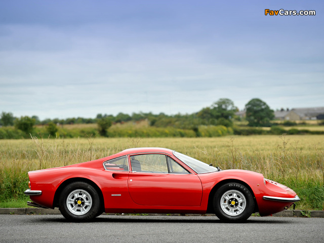 Ferrari Dino 246 GT UK-spec 1969–74 wallpapers (640 x 480)