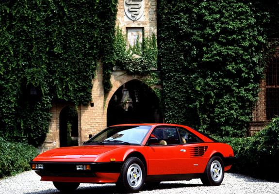 Ferrari Mondial 8 1980–82 photos