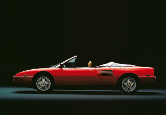 Ferrari Mondial T Cabriolet 1989–93 images