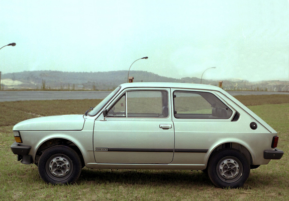 Fiat 147 1981–87 pictures