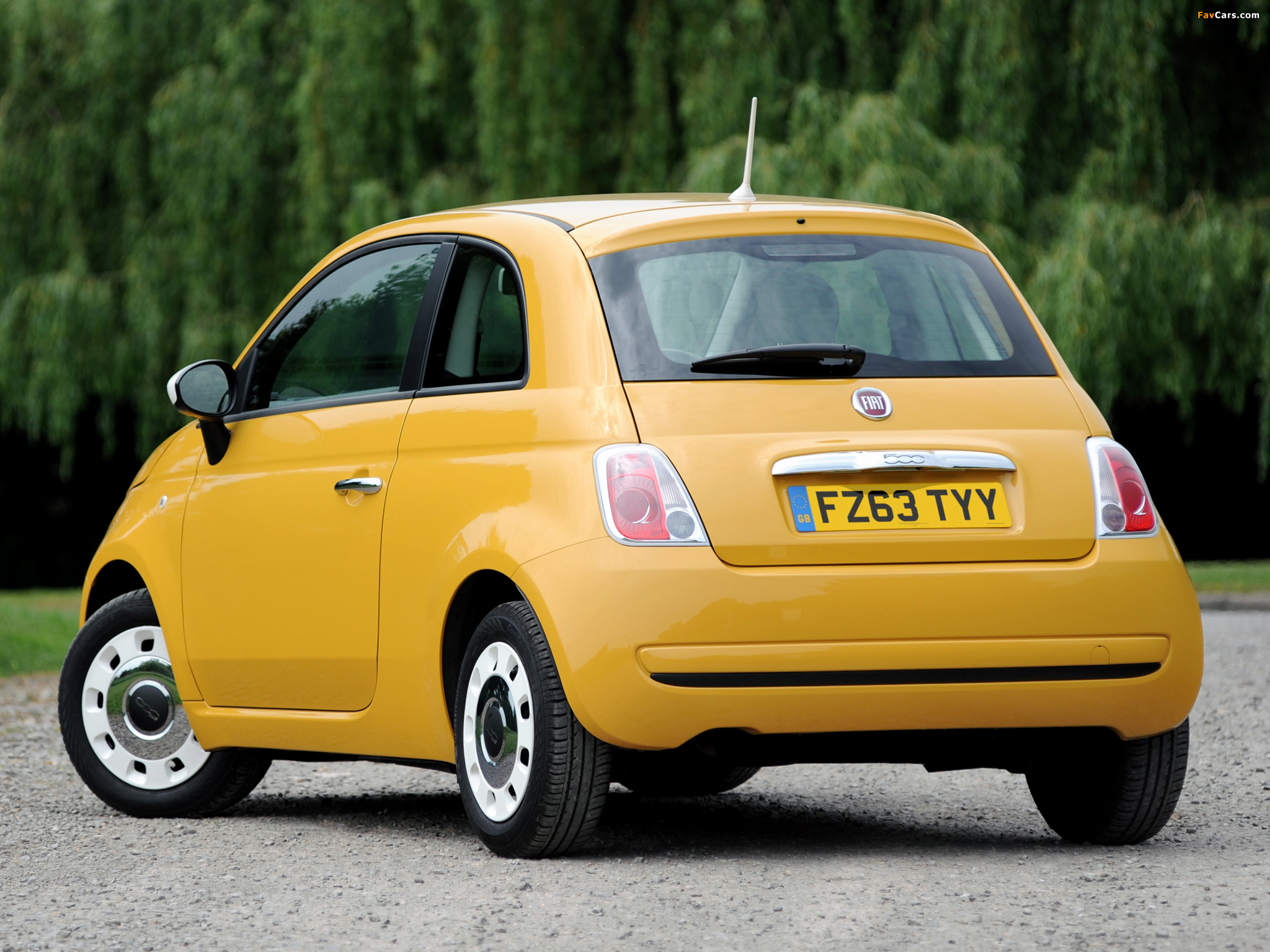 Fiat 500 Colour Therapy UK-spec 2012 wallpapers (2048 x 1536)