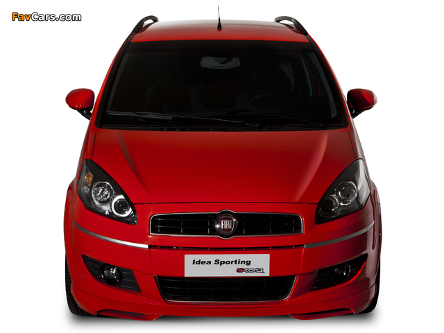 Pictures of Fiat Idea Sporting (350) 2010–12 (640 x 480)