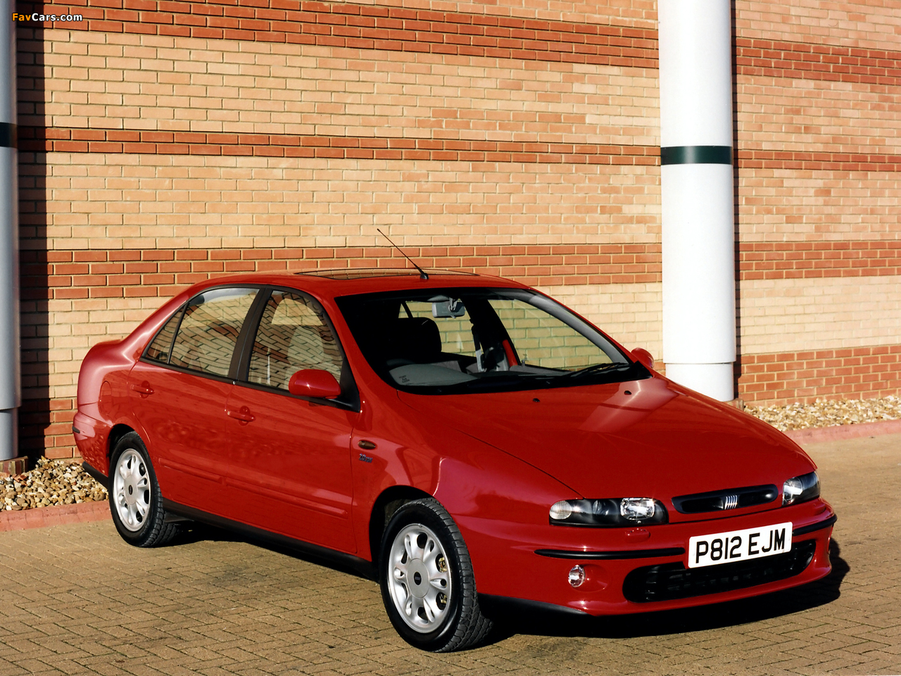 Images of Fiat Marea UK-spec (185) 1996–2002 (1280 x 960)