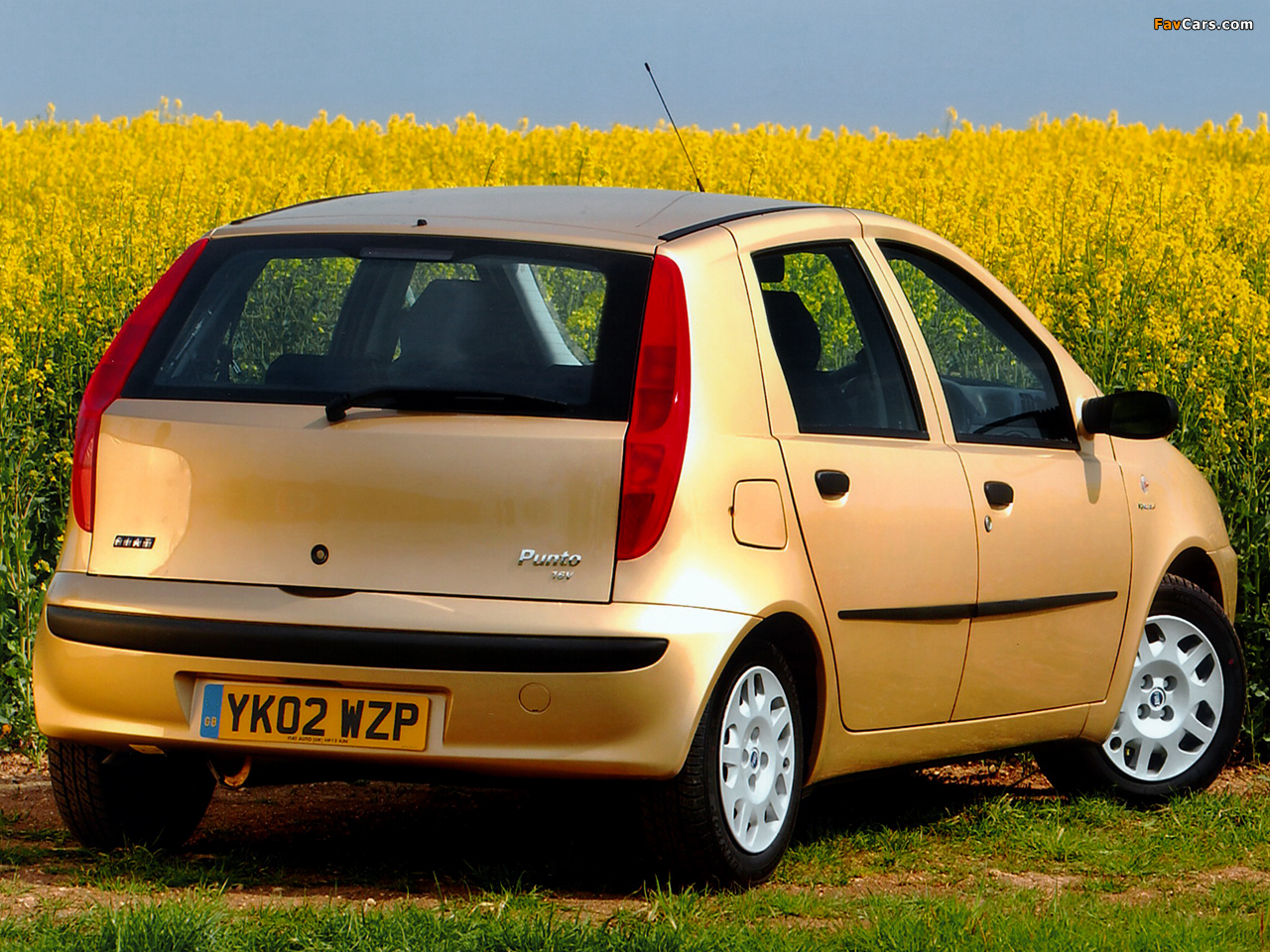 Fiat Punto 5-door UK-spec (188) 1999–2003 photos (1280 x 960)