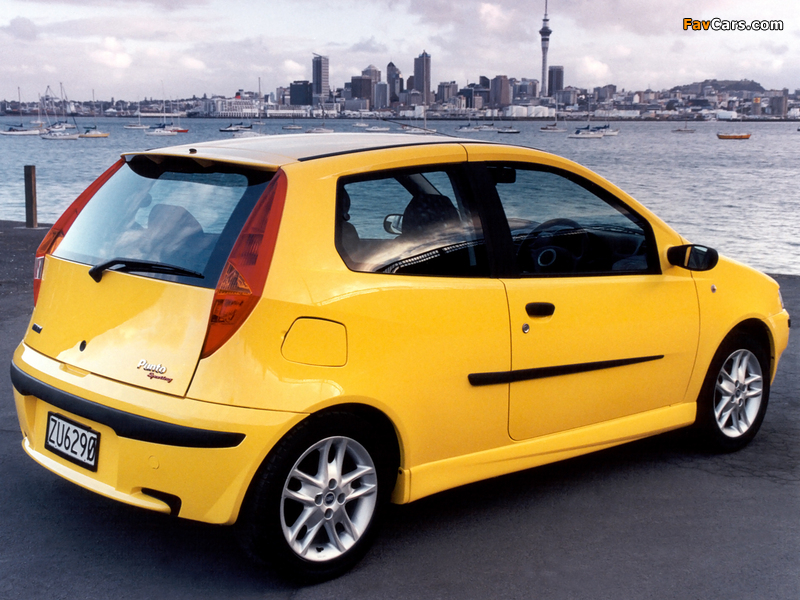 Fiat Punto Sporting NZ-spec (188) 2002–03 pictures (800 x 600)