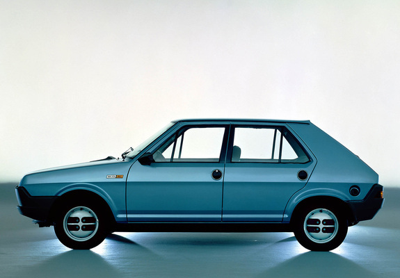 Fiat Ritmo 60 5-door 1978–82 photos