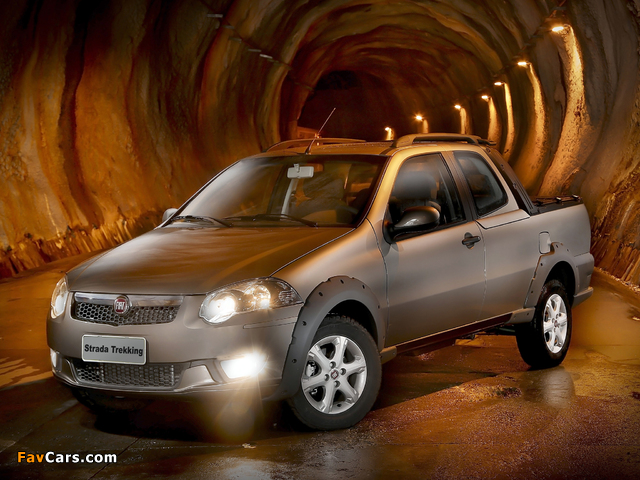 Photos of Fiat Strada Trekking CD 2012 (640 x 480)