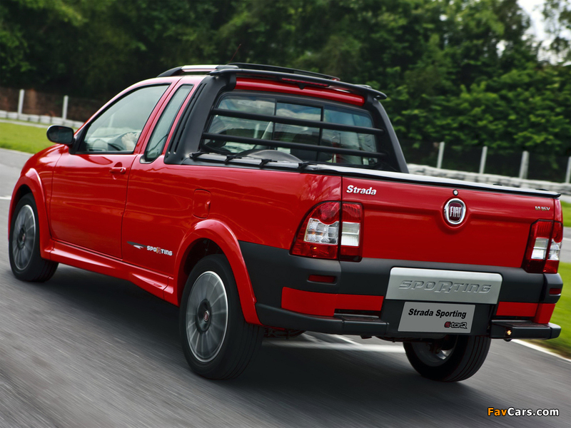Pictures of Fiat Strada Sporting 2011–12 (800 x 600)