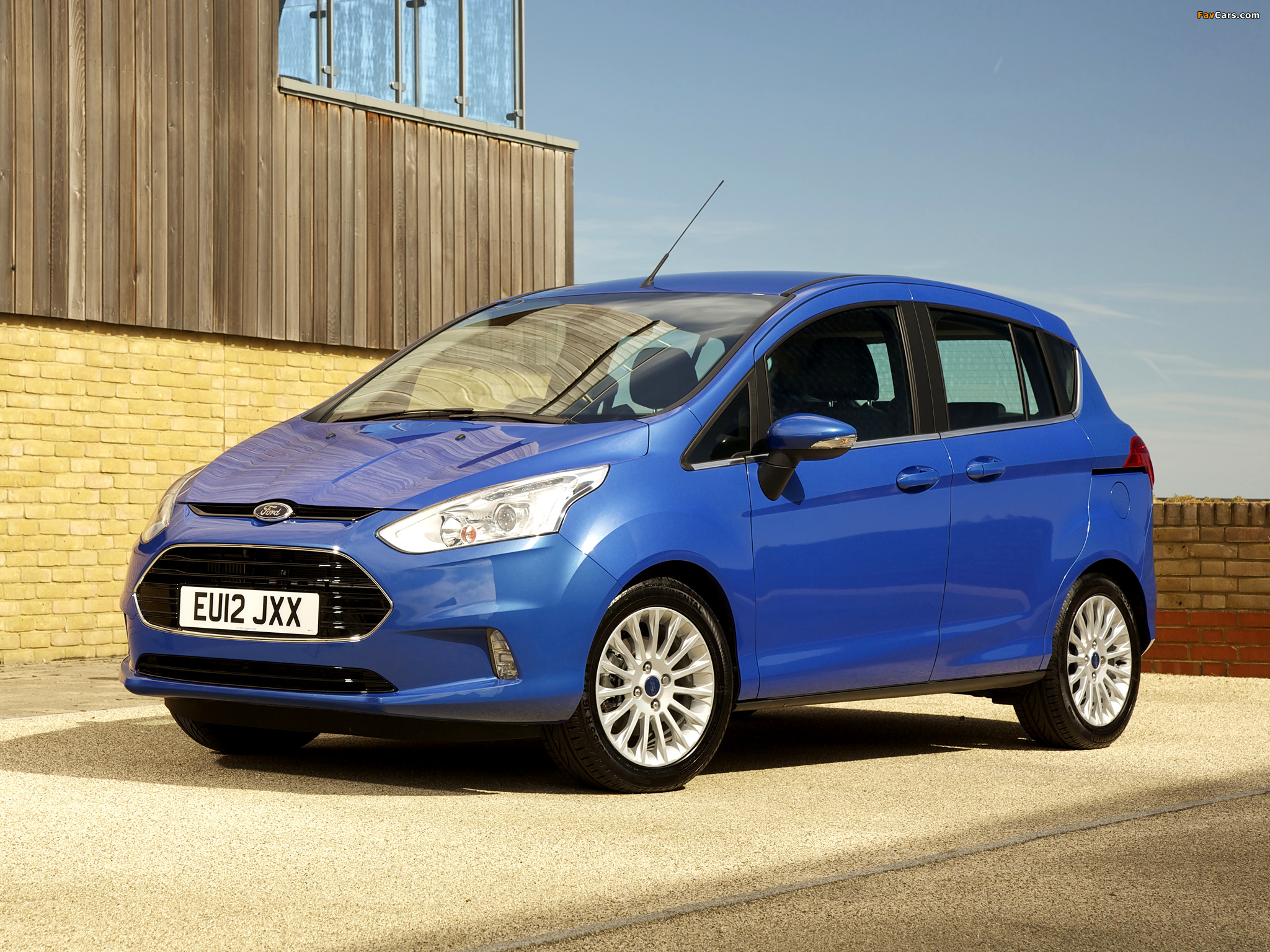 Ford B-MAX UK-spec 2012 pictures (2048 x 1536)