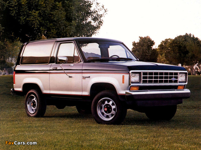 Photos of Ford Bronco II 1984–88 (640 x 480)