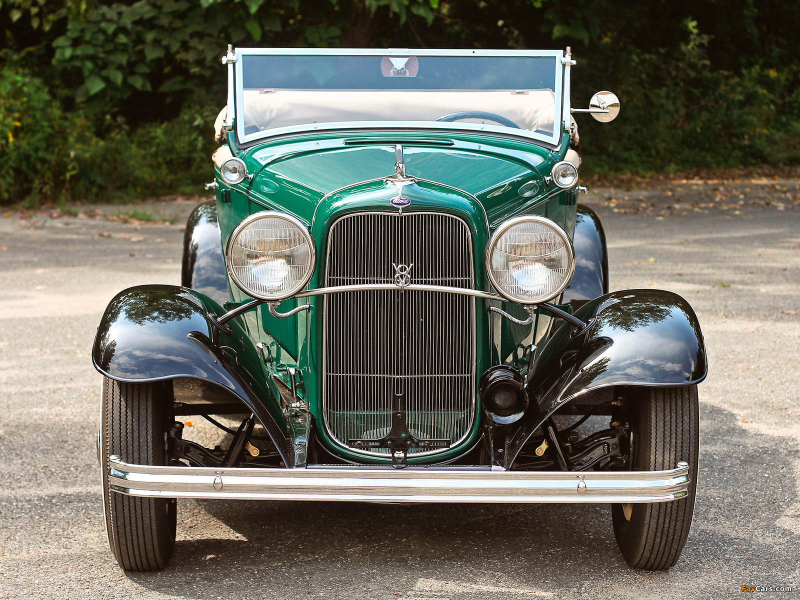 Ford V8 Deluxe Roadster (18-40) 1932 images (1600 x 1200)