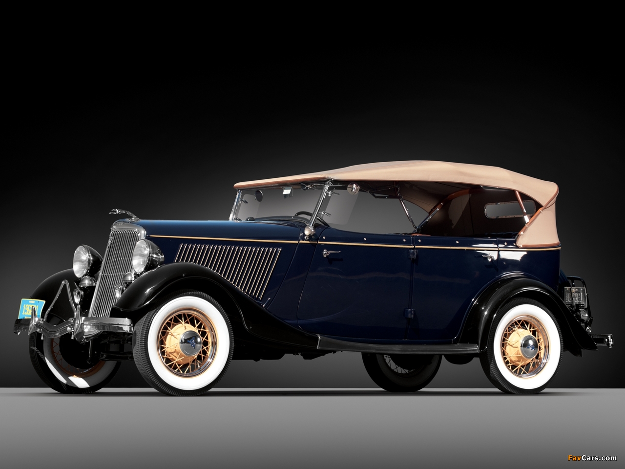 Ford V8 Deluxe Phaeton (40-750) 1934 images (1280 x 960)