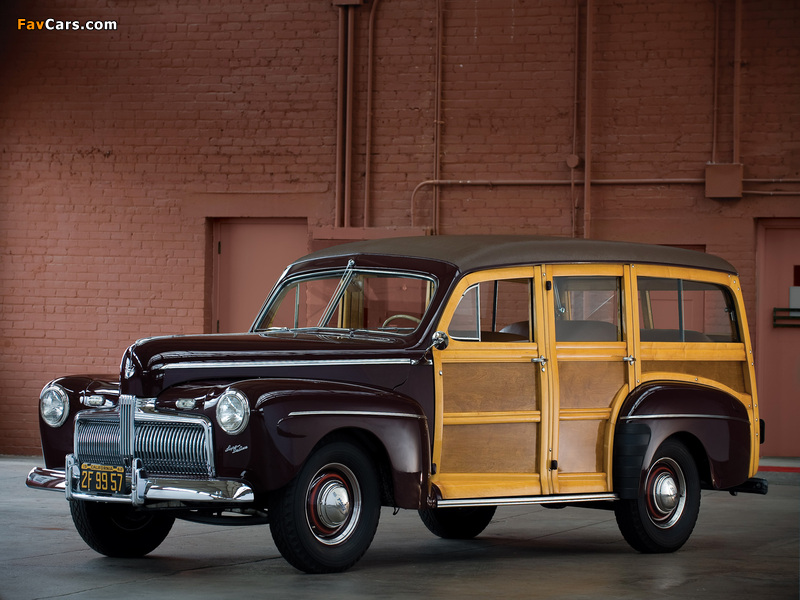 Ford V8 Super Deluxe Station Wagon (21A-79B) 1942 photos (800 x 600)