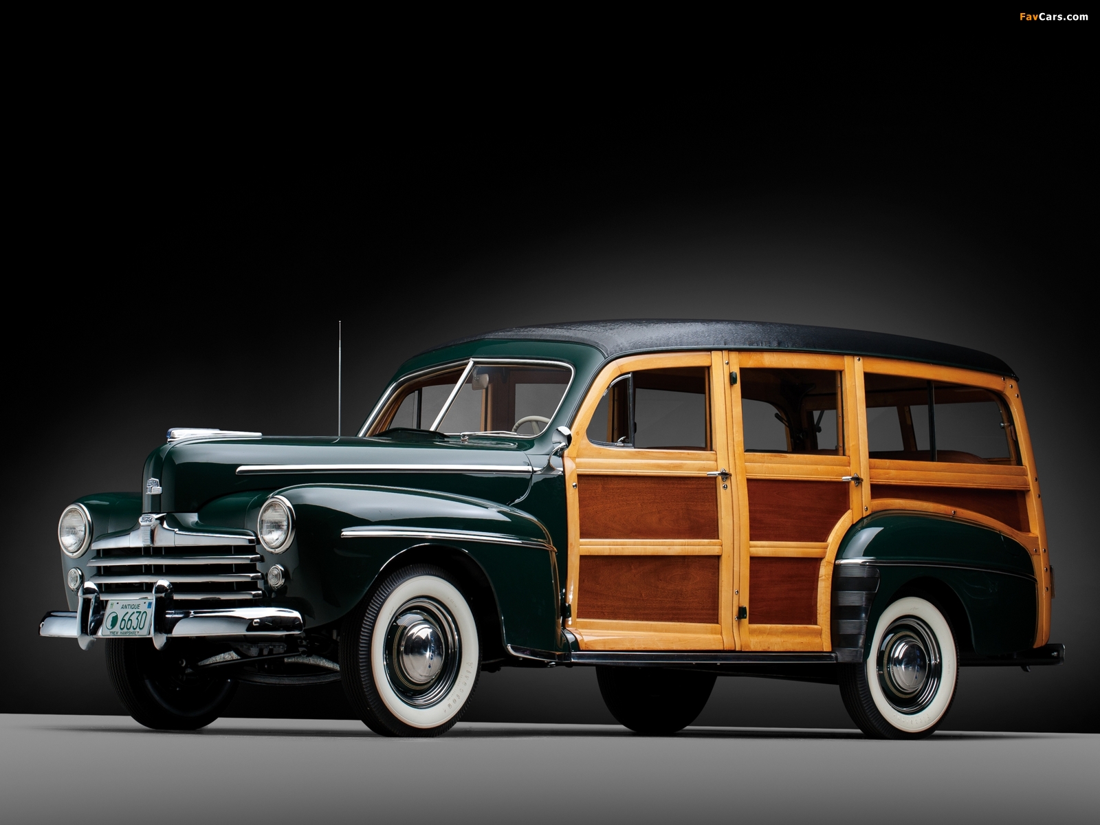 Ford V8 Super Deluxe Station Wagon (79B) 1947 pictures (1600 x 1200)