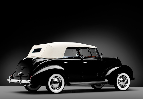 Pictures of Ford V8 Deluxe Phaeton 1938