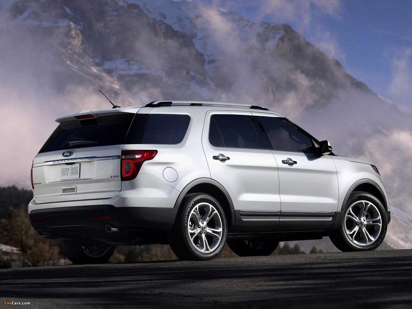 Ford Explorer 2010 pictures (1600 x 1200)