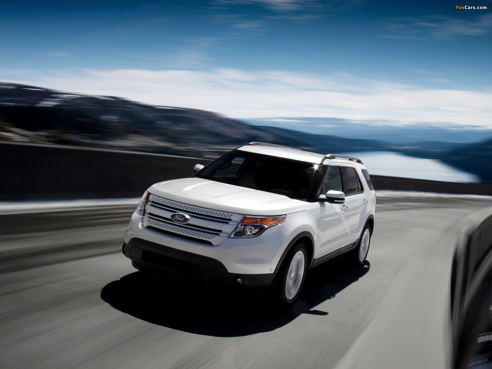 Ford Explorer 2010 pictures (1600 x 1200)