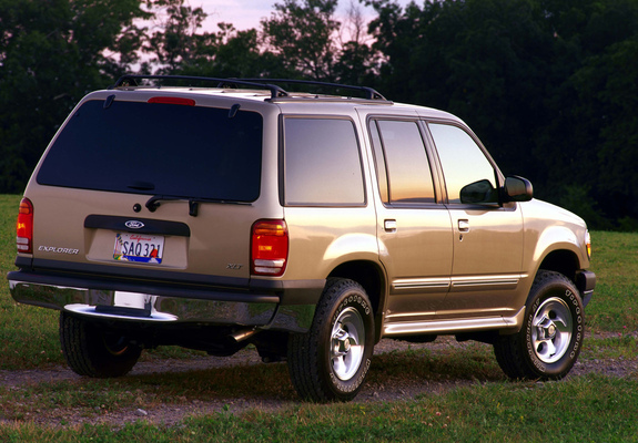 Images of Ford Explorer 1994–2001