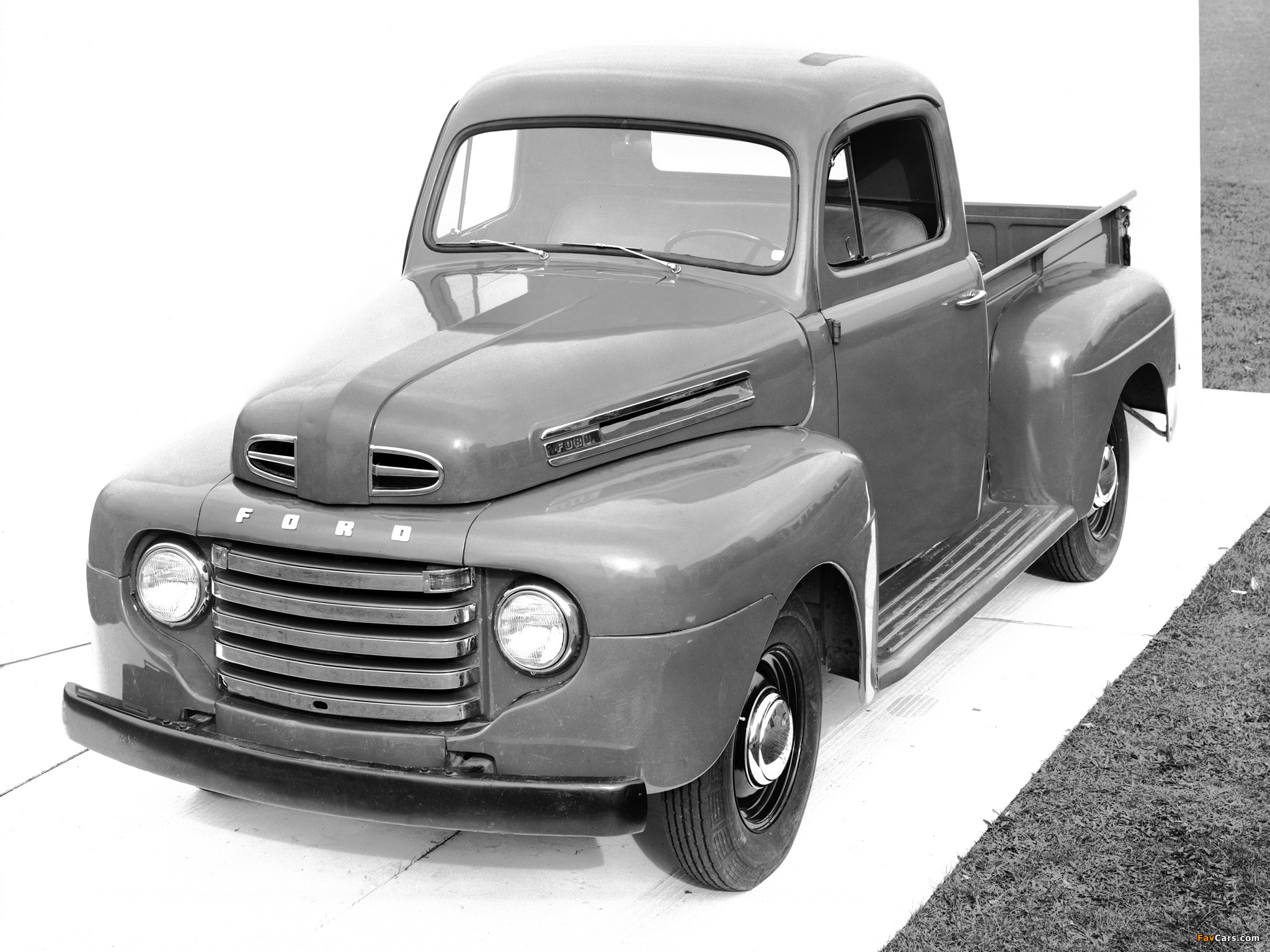 Photos of Ford F-1 Pickup 1948–52 (2048 x 1536)