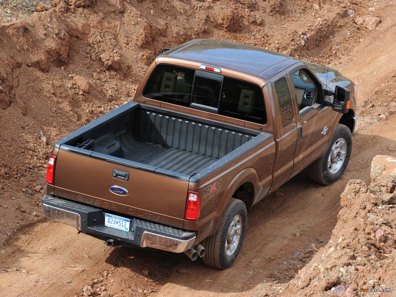 Images of Ford F-250 Super Duty FX4 Extended Cab 2010 (1280 x 960)