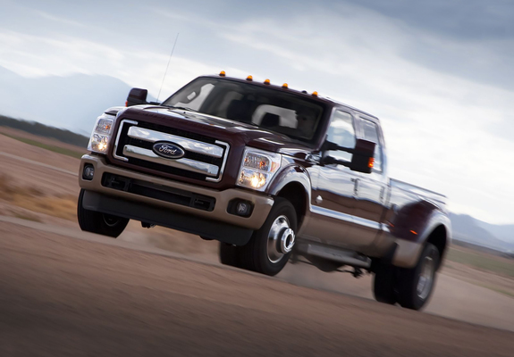 Images of Ford F-350 Super Duty Crew Cab 2010