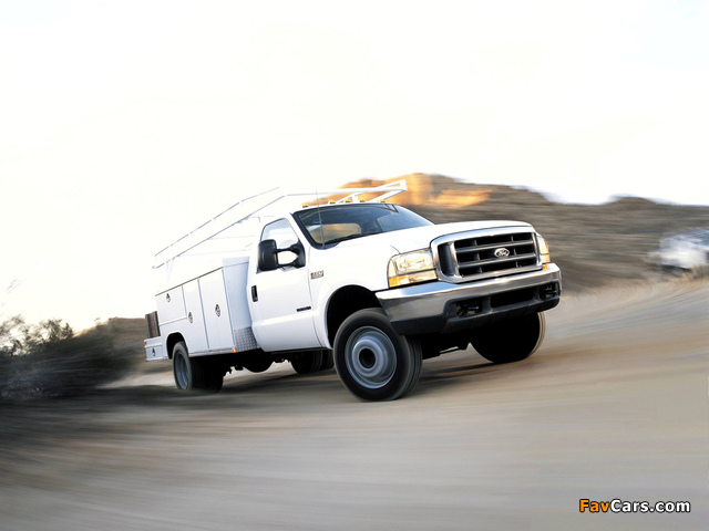 Pictures of Ford F-550 Super Duty Regular Cab 2004–10 (640 x 480)